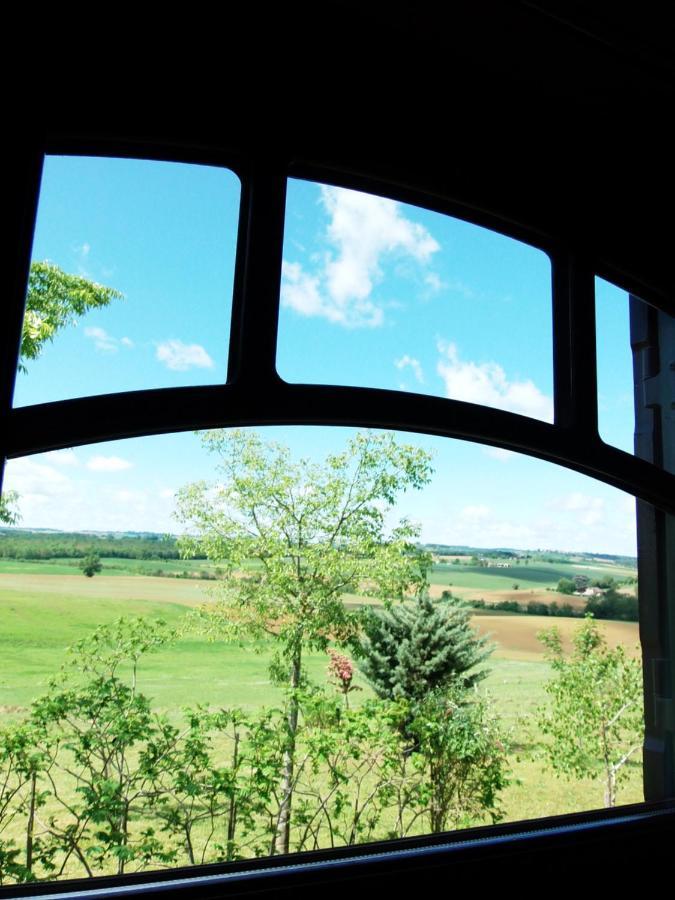 Roulotte Acces Privatif Spa Pauilhac Exteriér fotografie